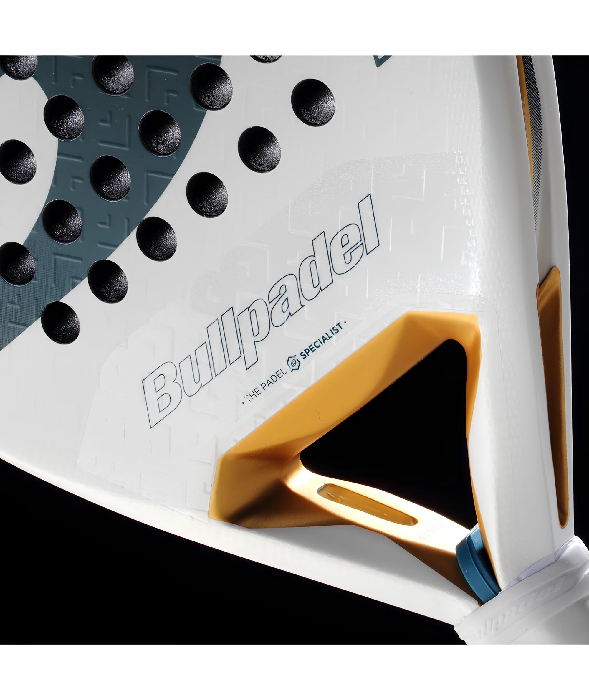 Bullpadel Pearl 26 Racket