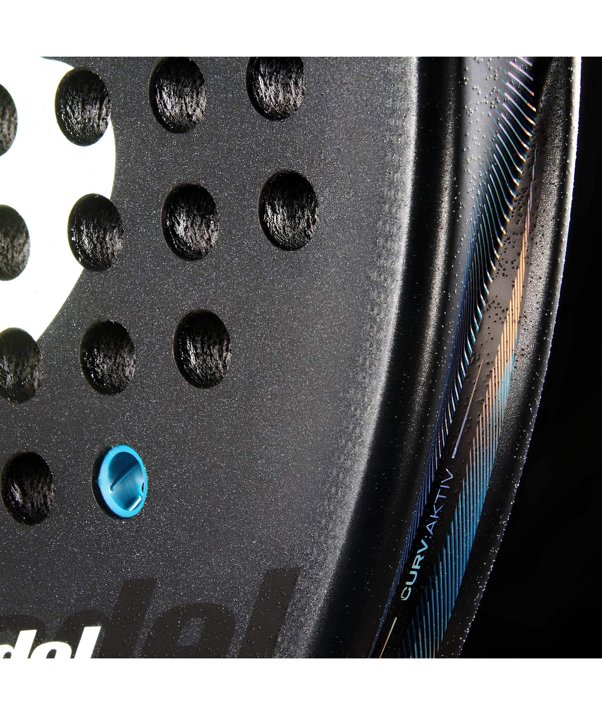 Bullpadel Vertex 05 CMF Racket