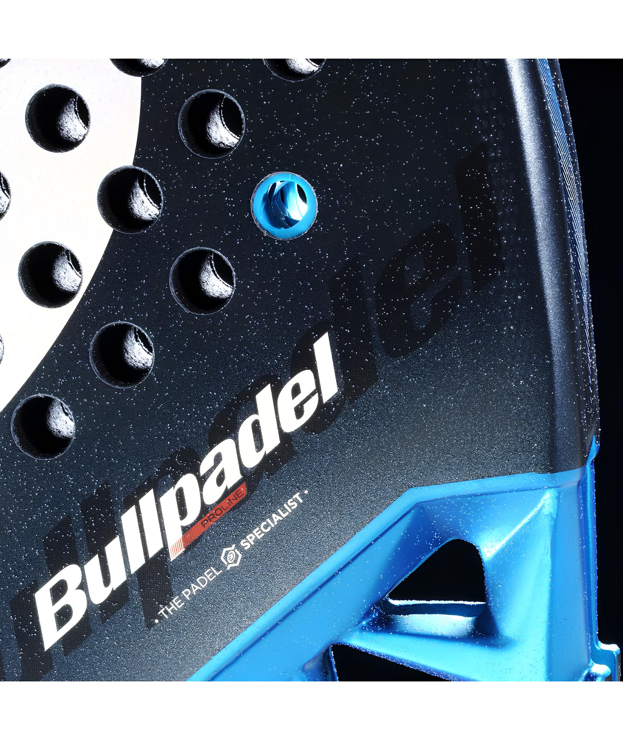 Bullpadel Vertex 05 CMF Racket
